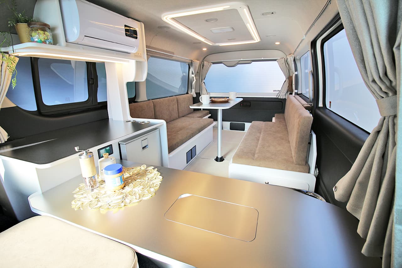 FOCS FIKA 特別仕様車